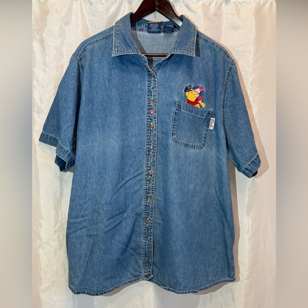 Vintage Disney Pooh Women’s Denim Shirt Size 22W/24W Embroidered Winnie the Pooh